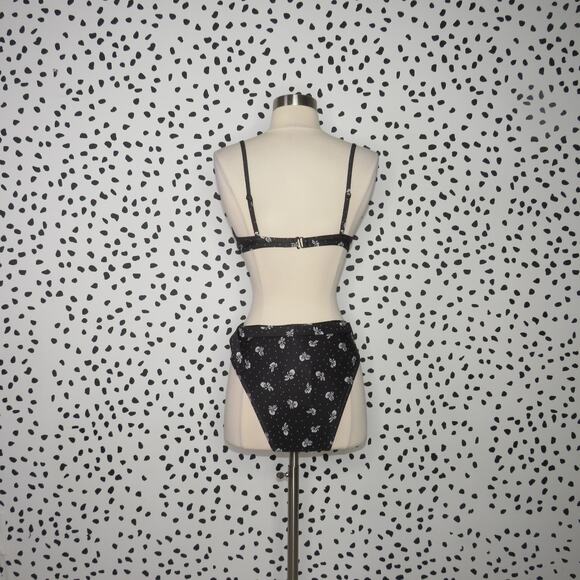 Onia Black Floral Print Underwire Top And Belted High Waist Bikini Swim Set - Picture 5 of 9